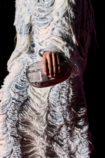Look 29